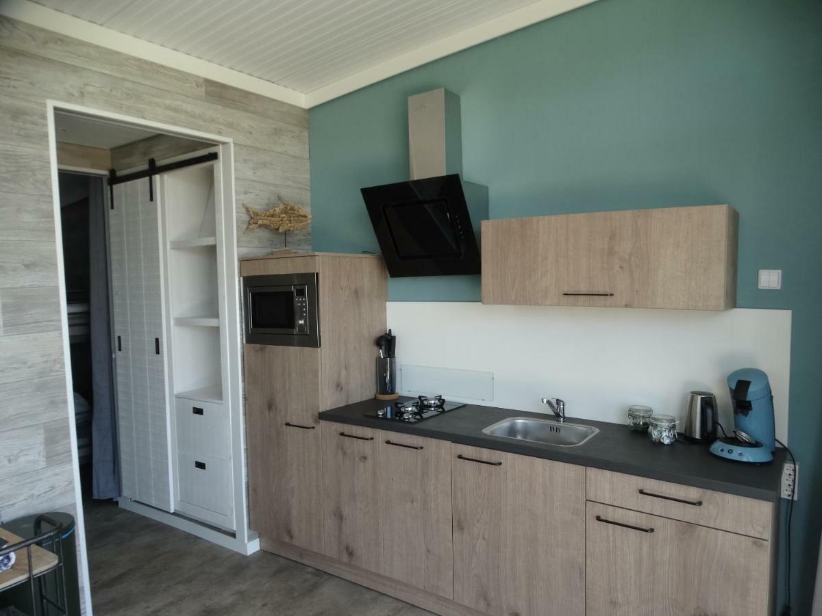 Beach Lodges Oostvoorne Extérieur photo